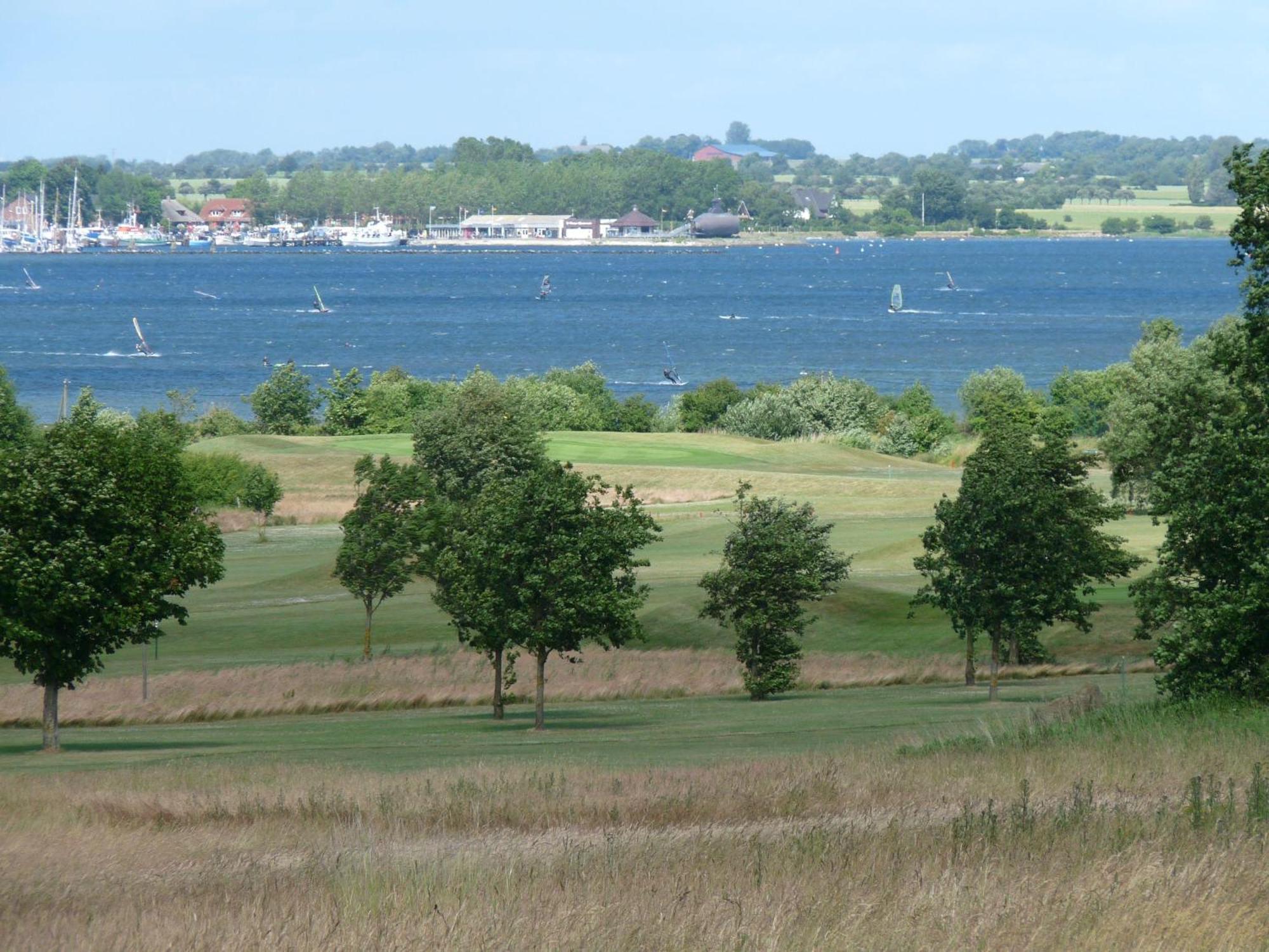 Fewo-Mit-Terasse-U-Garten-Am-Golfplatz Wulfen auf Fehmarn ภายนอก รูปภาพ